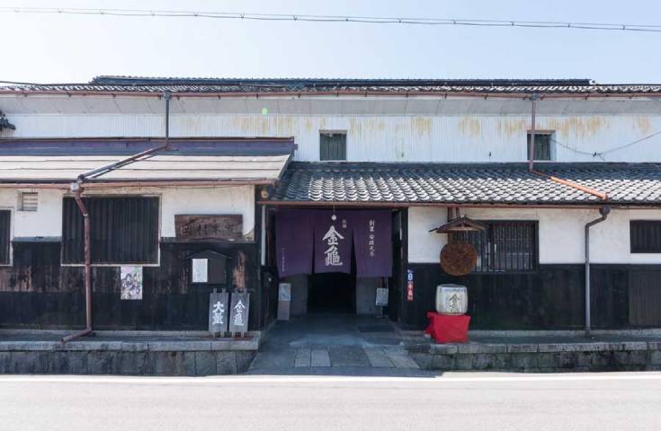 金亀酒蔵ではもちろん自酒も購入出来ますよ