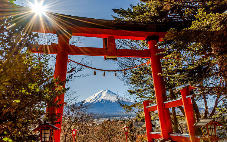 新倉富士浅間神社