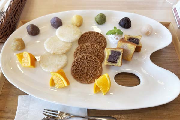 アオヤカンパーニュ
